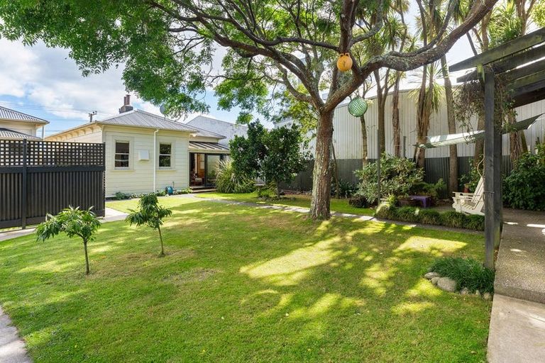 Photo of property in 32 Dunstan Street, Otaki, 5512