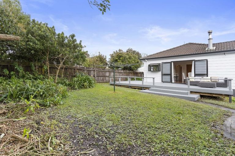 Photo of property in 91 Santiago Crescent, Unsworth Heights, Auckland, 0632