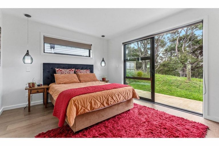 Photo of property in 5 Libertia Lane, Orewa, 0931