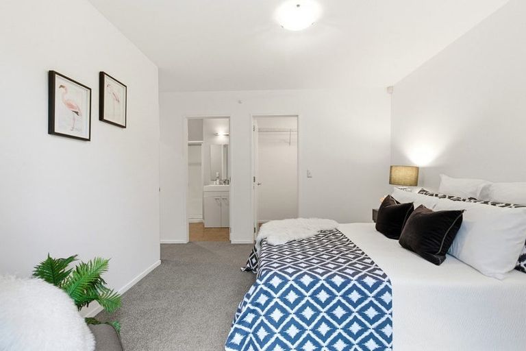Photo of property in 2/114 Mitchell Street, Brooklyn, Wellington, 6021