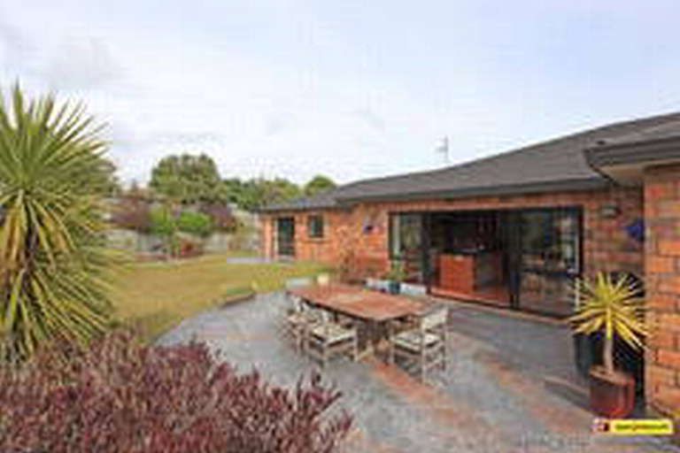 Photo of property in 94 Regent Drive, Paraparaumu Beach, Paraparaumu, 5032