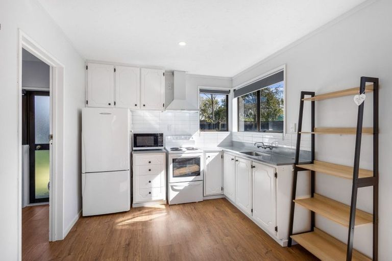 Photo of property in 31j O'briens Road, Sockburn, Christchurch, 8042