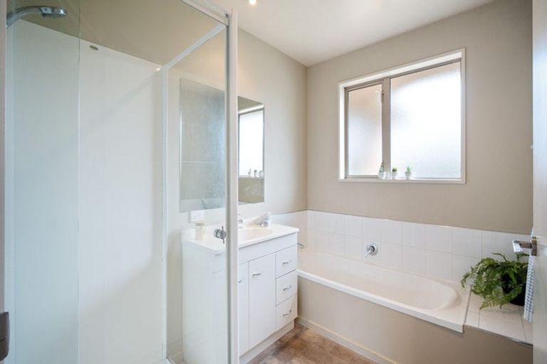 Photo of property in 64 Fuller Street, Kaiapoi, 7630