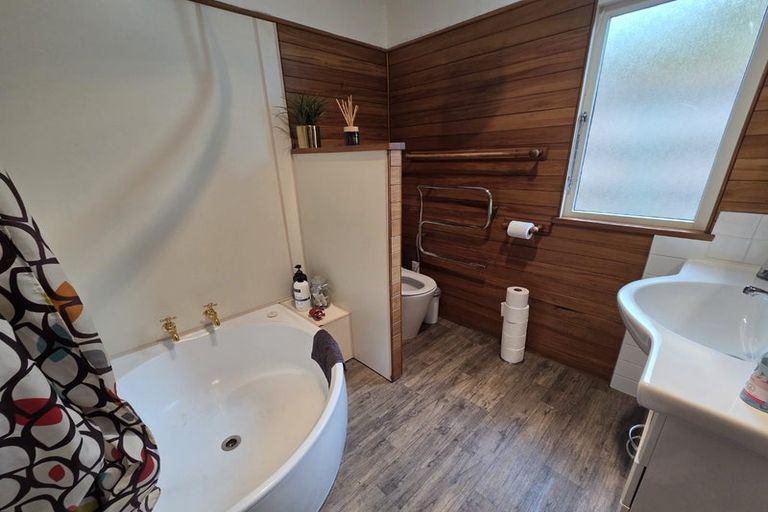 Photo of property in 44 Russel Street, Gladstone, Invercargill, 9810