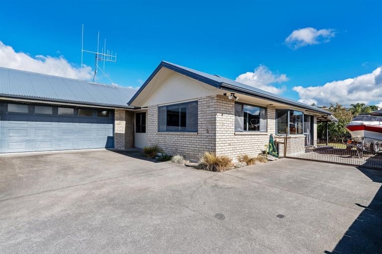 Photo of property in 4 Norm Freeman Drive, Te Puke, 3119