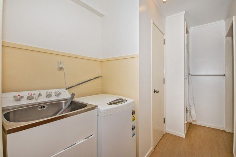 Photo of property in 29 Ogle Crescent, Te Kamo, Whangarei, 0112