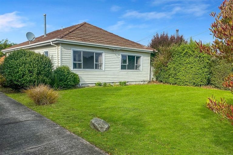 Photo of property in 21 Leistrella Road, Hoon Hay, Christchurch, 8025