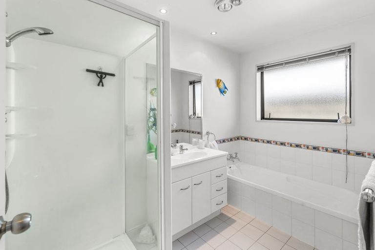 Photo of property in 21 Richard Seddon Drive, Northwood, Christchurch, 8051