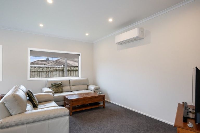 Photo of property in 52a Mako Mako Road, Levin, 5510