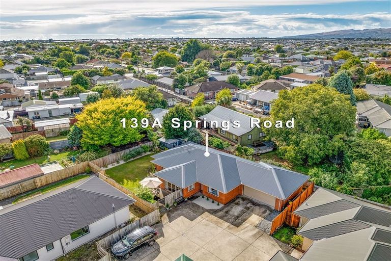 Photo of property in 139a Springs Road, Hornby, Christchurch, 8042