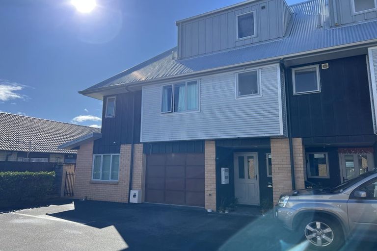 Photo of property in 43a Cook Street, Hamilton East, Hamilton, 3216