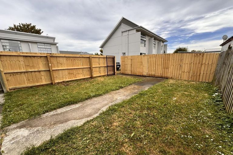 Photo of property in 4/20 Leyden Street, Phillipstown, Christchurch, 8011