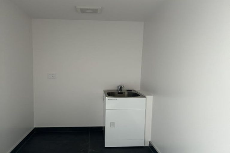 Photo of property in 8 Kamahi Place, Paraparaumu, 5032