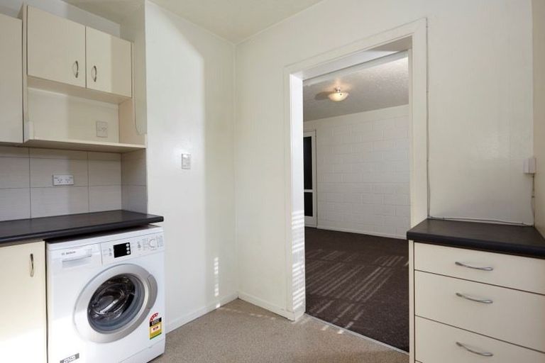 Photo of property in 4/73 Clare Road, St Albans, Christchurch, 8014