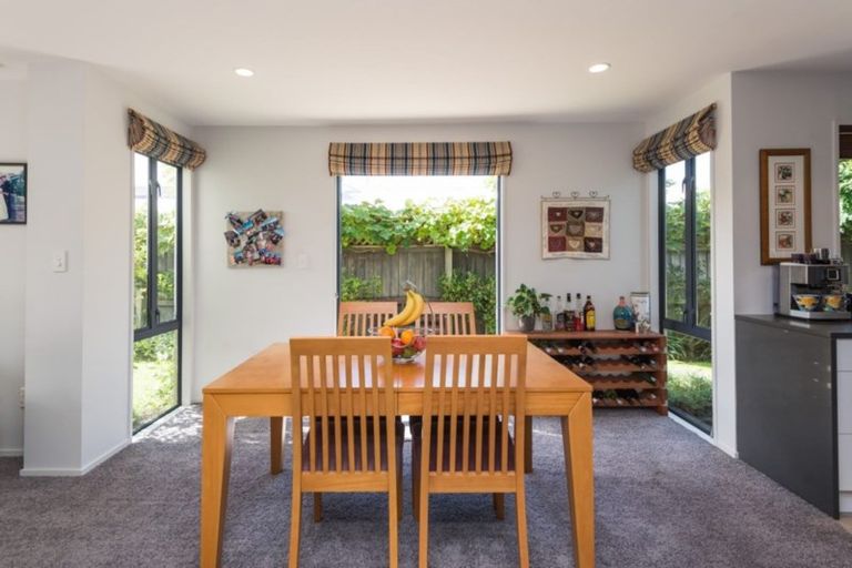 Photo of property in 38 Devonport Lane, St Albans, Christchurch, 8014