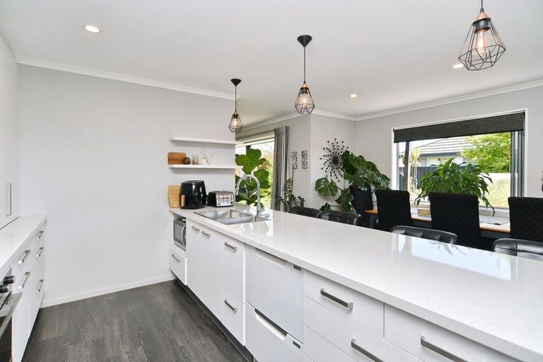 Photo of property in 94 Georgina Street, Marshland, Christchurch, 8083