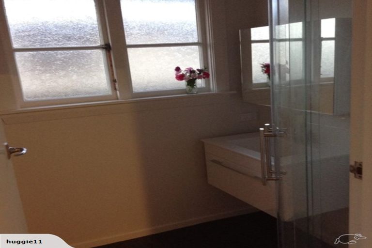 Photo of property in 24 Withells Road, Avonhead, Christchurch, 8042