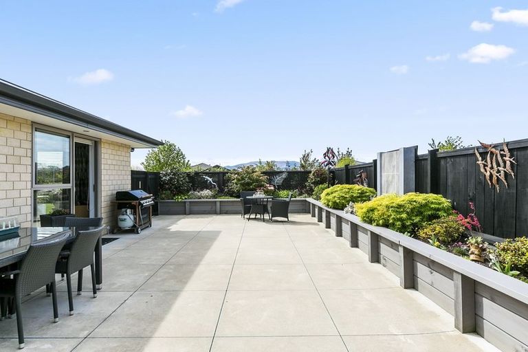 Photo of property in 48 Hagart-alexander Drive, Mosgiel, 9024
