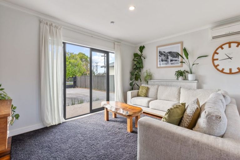 Photo of property in 3 Dalesford Street, Silverdale, Hamilton, 3216