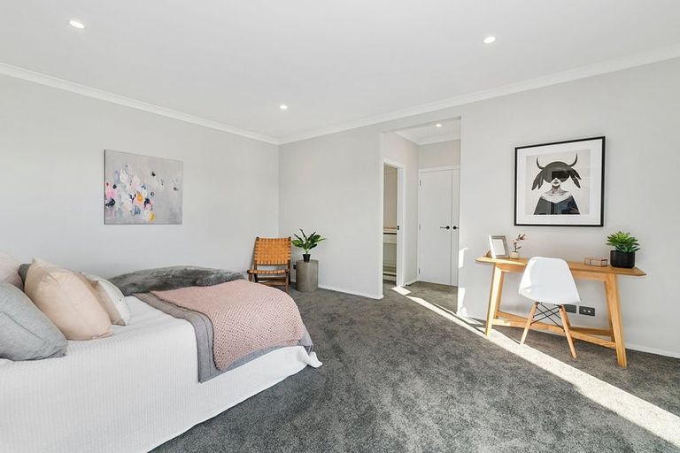 Photo of property in 13 Pacific View, Whitby, Porirua, 5024