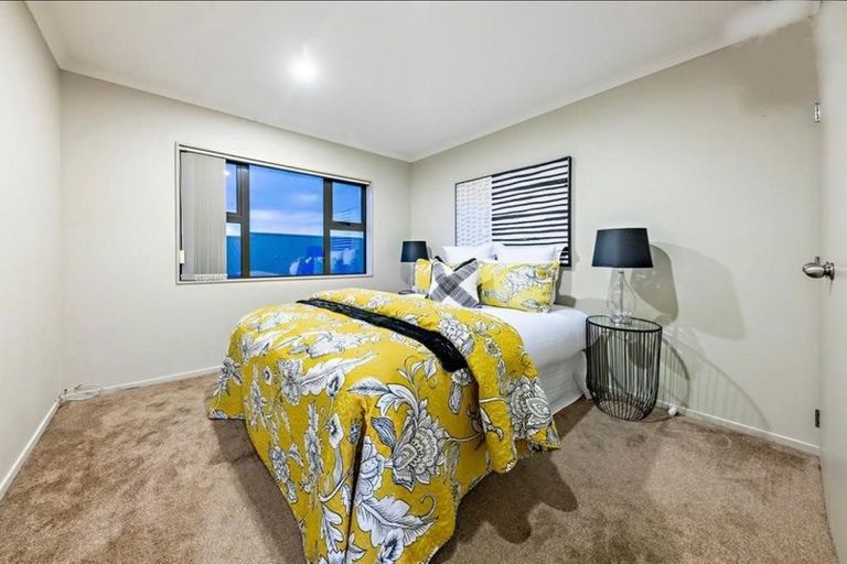 Photo of property in 147 Keri Vista Rise, Papakura, 2110