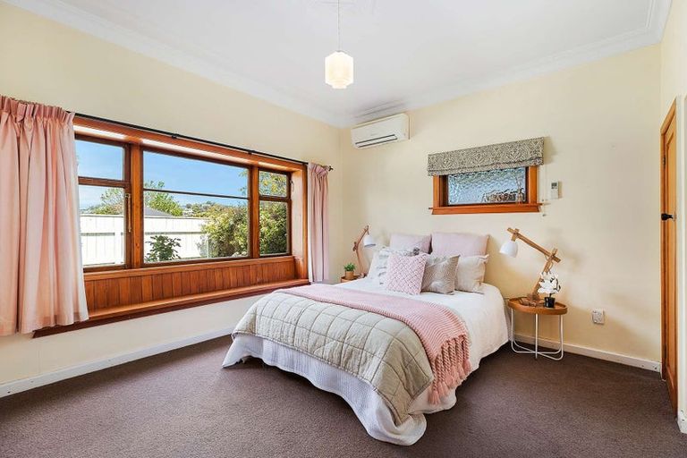 Photo of property in 14 Simla Crescent, Khandallah, Wellington, 6035