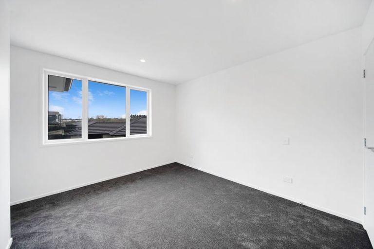 Photo of property in 26a Arohaina Avenue, Karaka, 2124