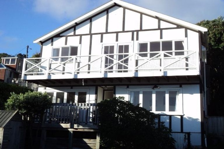 Photo of property in 41 Moana Road, Plimmerton, Porirua, 5026