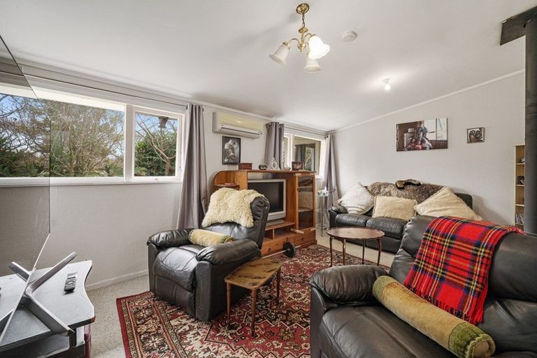 Photo of property in 30 Lupin Road, Otaki, 5512