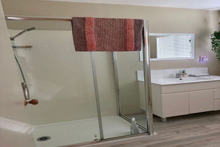 Photo of property in 14 Sandy Bay Road, Black Rock, Picton, 7282