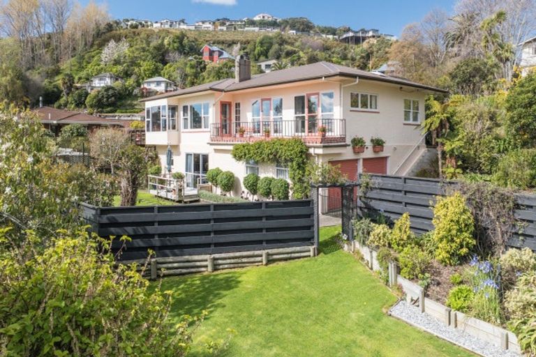 Photo of property in 21 Arapiki Road, Stoke, Nelson, 7011