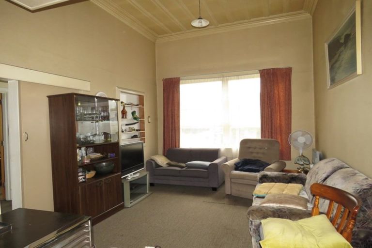 Photo of property in 108 Romilly Street, Westport, 7825