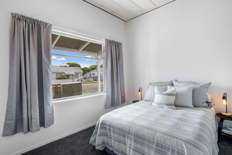 Photo of property in 7 Lowther Street, Whanganui, 4500