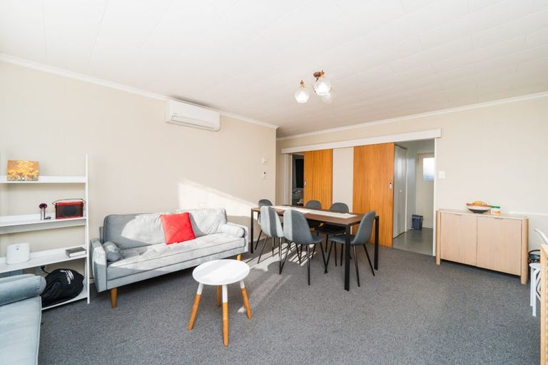 Photo of property in 4/132 Heretaunga Street, Palmerston North, 4414