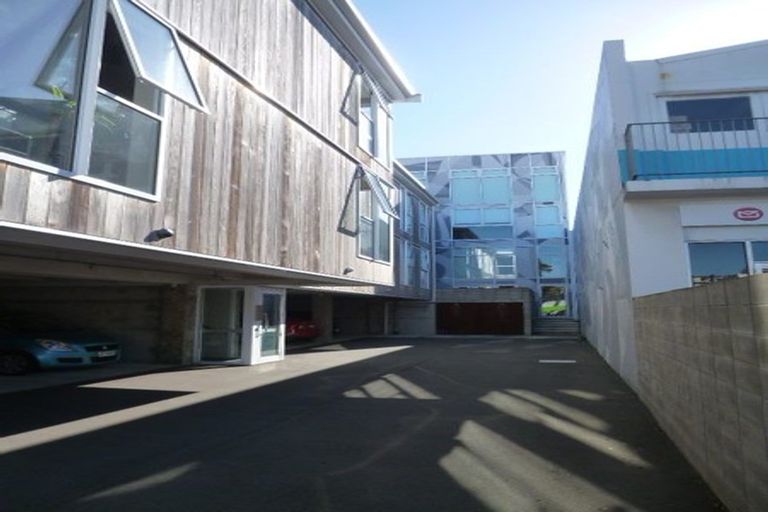 Photo of property in Canvas Apartments, 20/307u Willis Street, Te Aro, Wellington, 6011