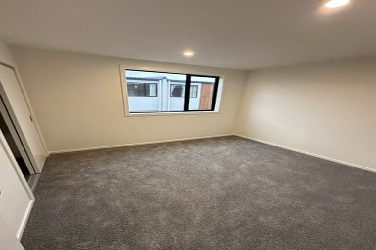 Photo of property in 1 Colenso Place, Otaki Beach, Otaki, 5512