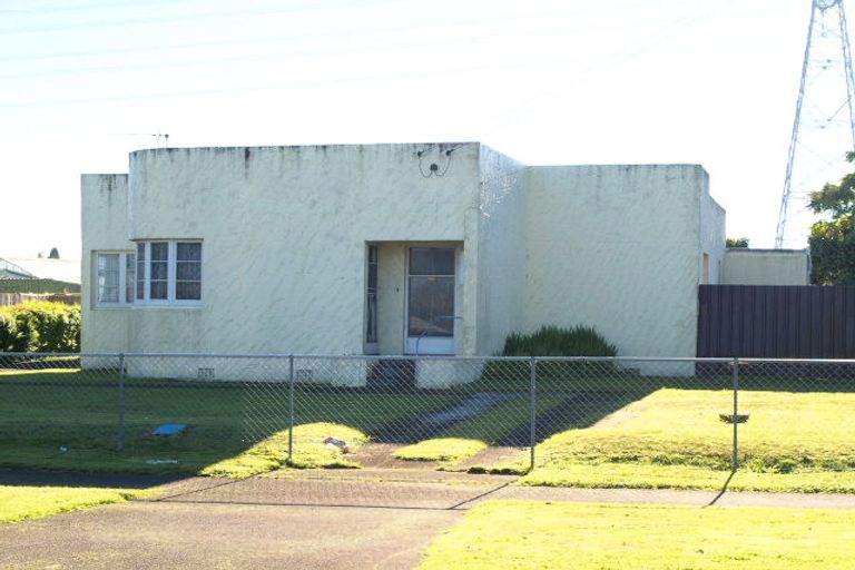 Photo of property in 5 Ganges Avenue, Mangere East, Auckland, 2024
