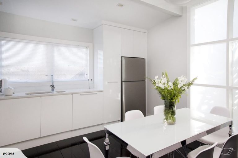 Photo of property in 185 Lake Road, Belmont, Auckland, 0622