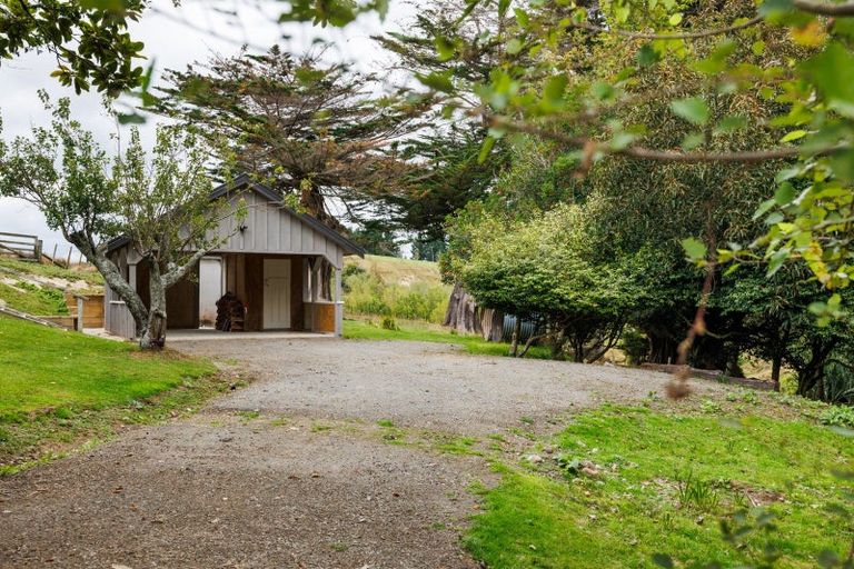 Photo of property in 428 Zigzag Road, Pohangina, Ashhurst, 4775