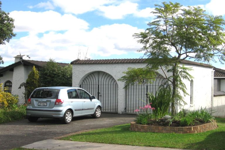 Photo of property in 17 Pinero Place, Bucklands Beach, Auckland, 2014