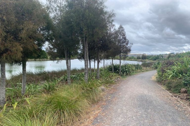 Photo of property in 30 Landing Drive, Pyes Pa, Tauranga, 3112