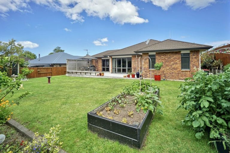 Photo of property in 6 Norm Freeman Drive, Te Puke, 3119