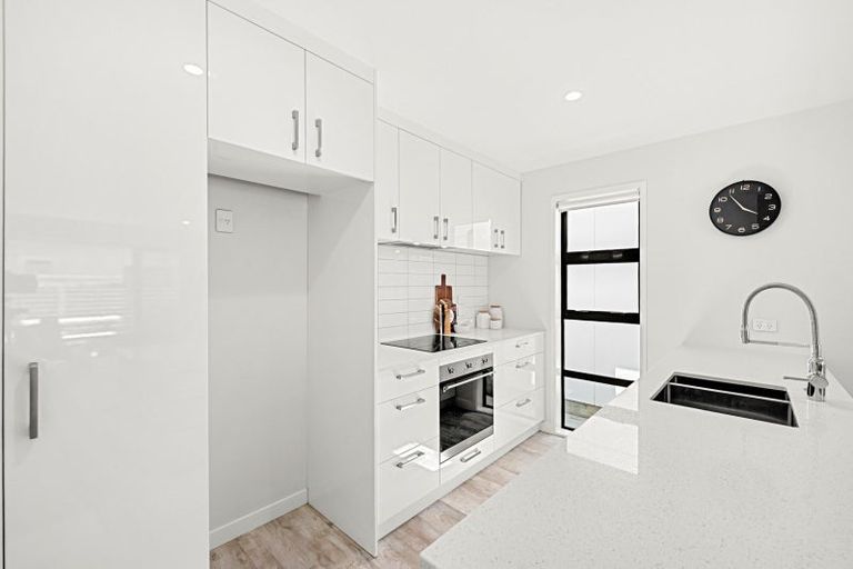 Photo of property in 90a Cambridge Terrace, Waterloo, Lower Hutt, 5011