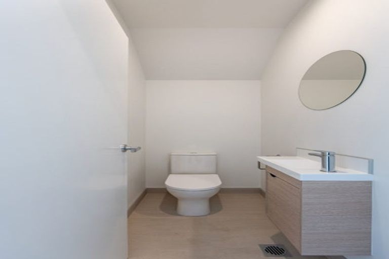 Photo of property in 10 Paraone Crescent, Takanini, 2112