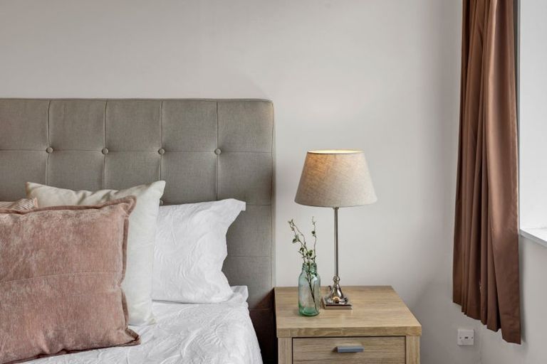 Photo of property in 2/153 Tukapa Street, Westown, New Plymouth, 4310