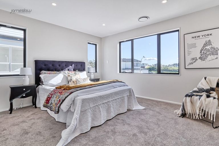 Photo of property in 11 Keiha Crescent, Massey, Auckland, 0614