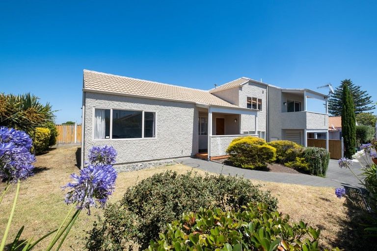 Photo of property in 1/184 Charles Street, Westshore, Napier, 4110