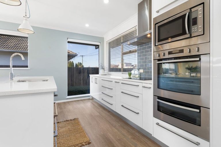 Photo of property in 203 Knowles Street, St Albans, Christchurch, 8052