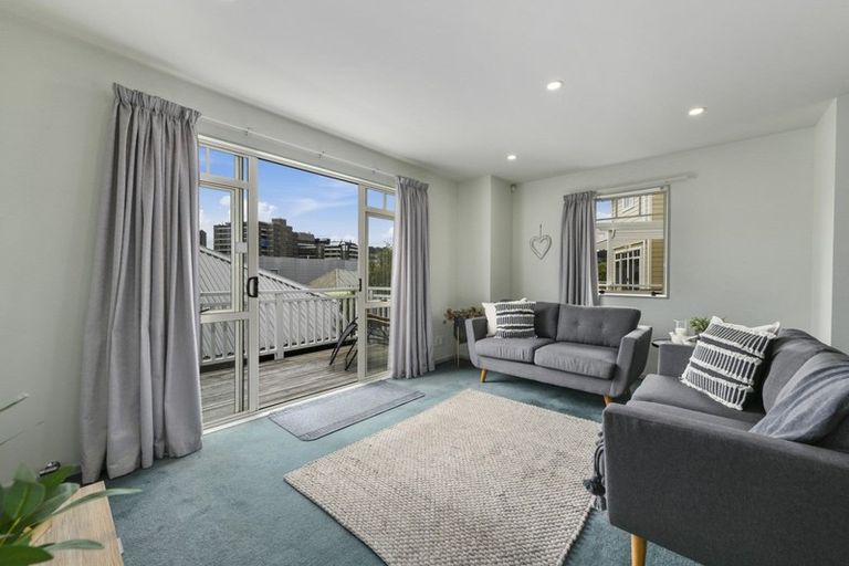Photo of property in Colombo St Apartments, 3/10 Colombo Street, Newtown, Wellington, 6021