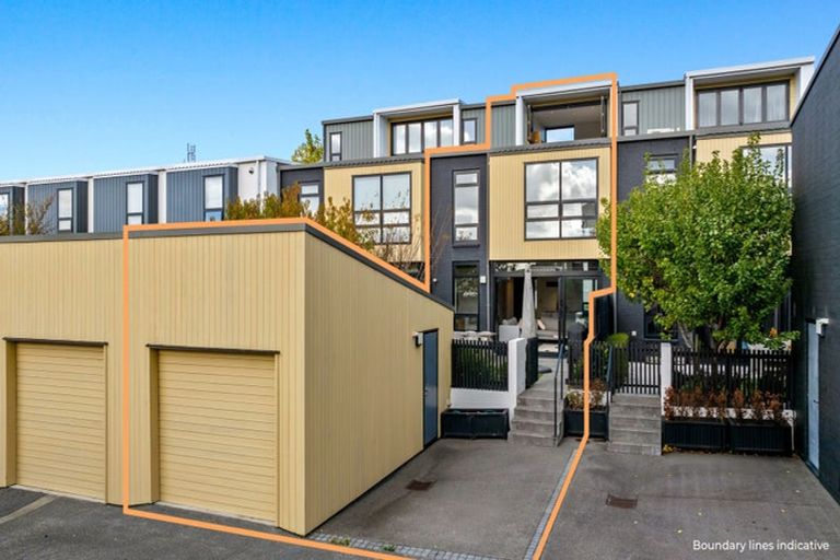 Photo of property in 206 Hobsonville Point Road, Hobsonville, Auckland, 0616